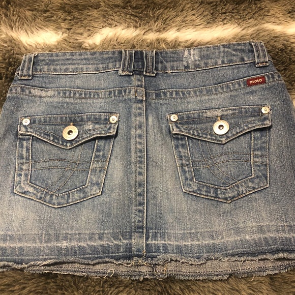 Vintage denim mini skirt - Picture 2 of 4